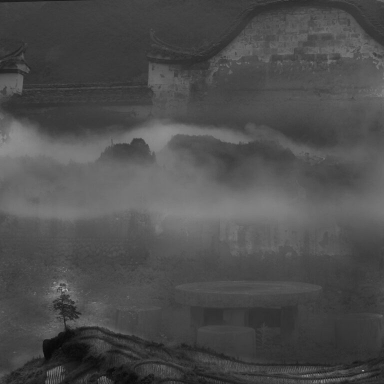 Wen Guo - Intimate-conversation